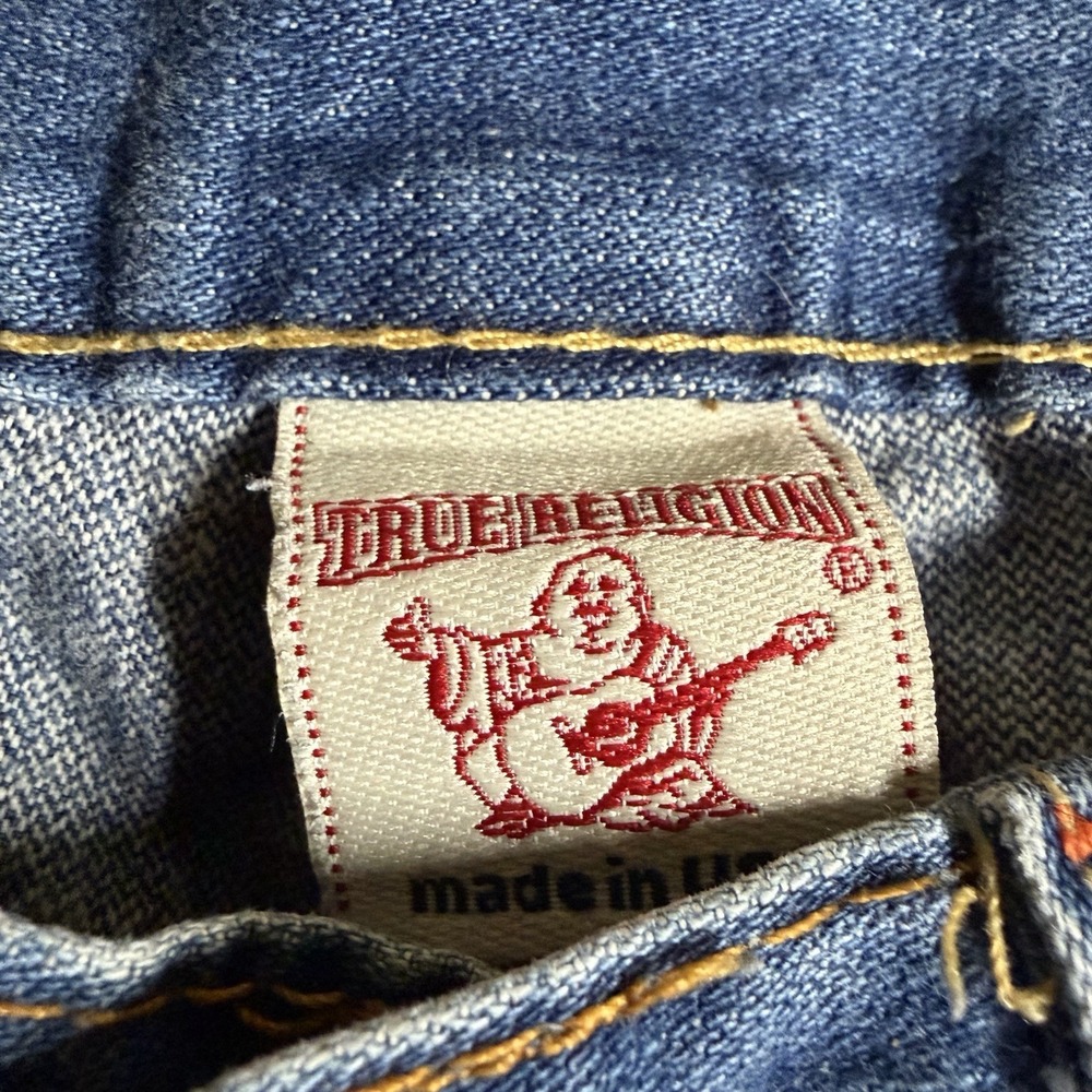 True Religion Mens Jeans 33x31 Y2K Distressed Embroidered Red Orange Full Pocket - Picture 6 of 9
